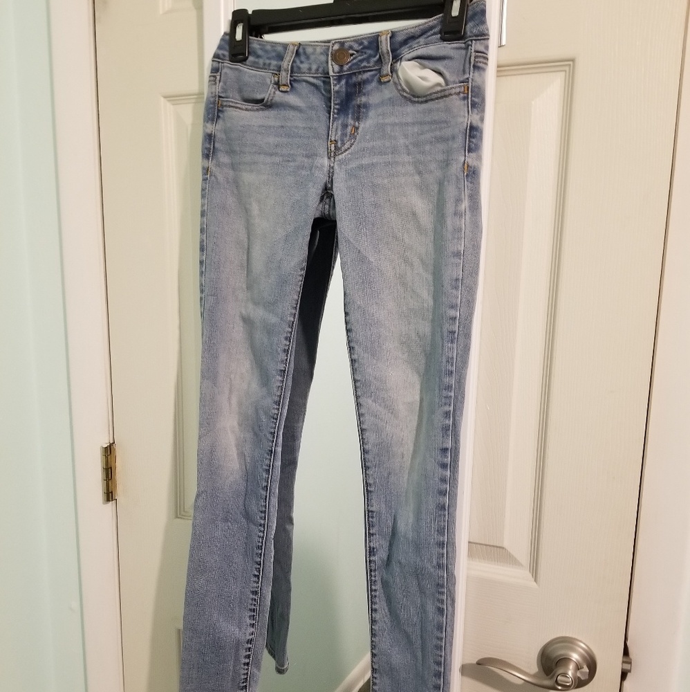 American Eagle Light Blue Jeans